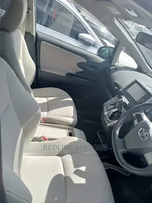 Toyota Wish 2016 Blue
