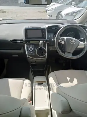 Toyota Wish 2016 Blue