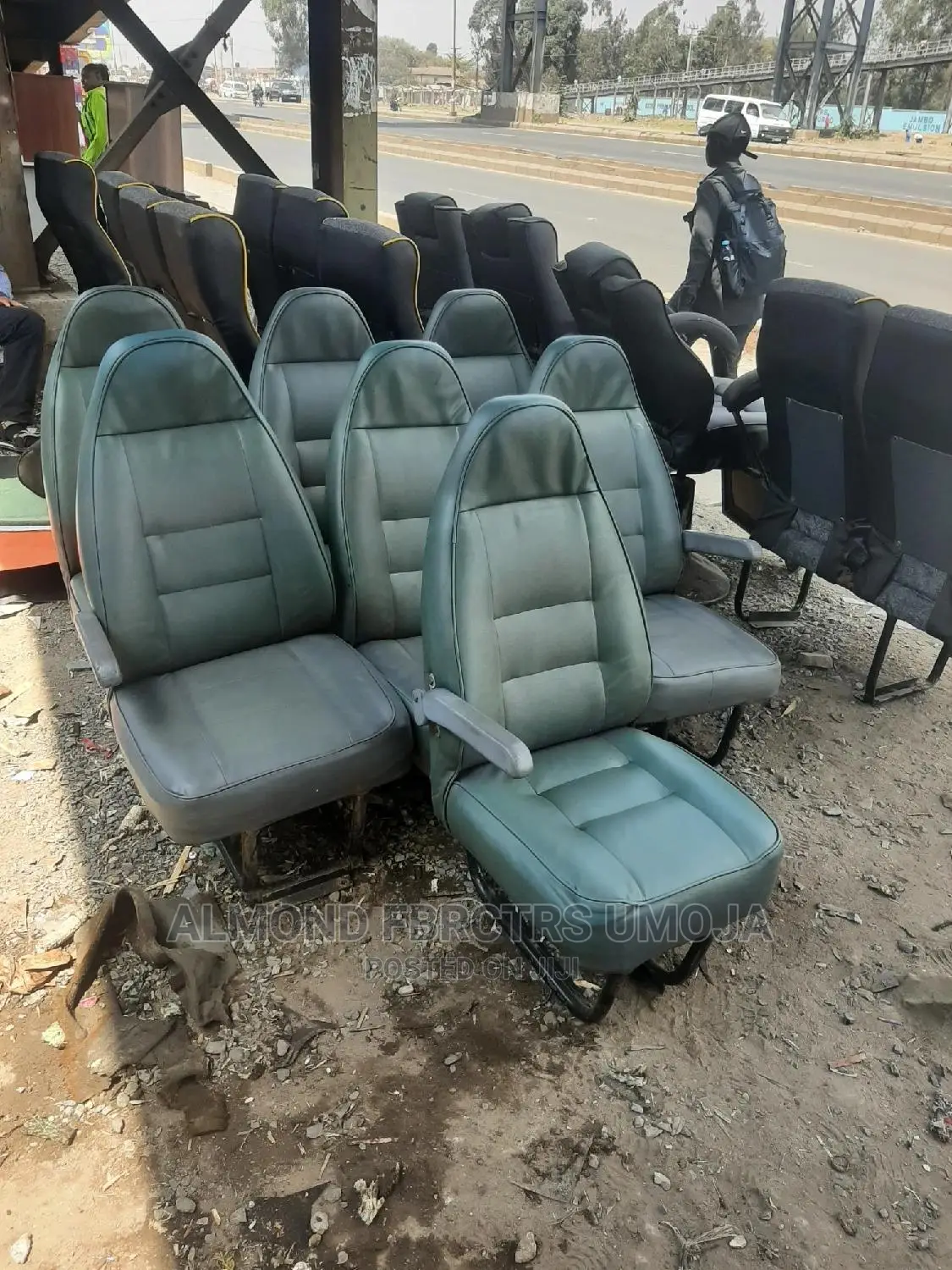 Tour Seats