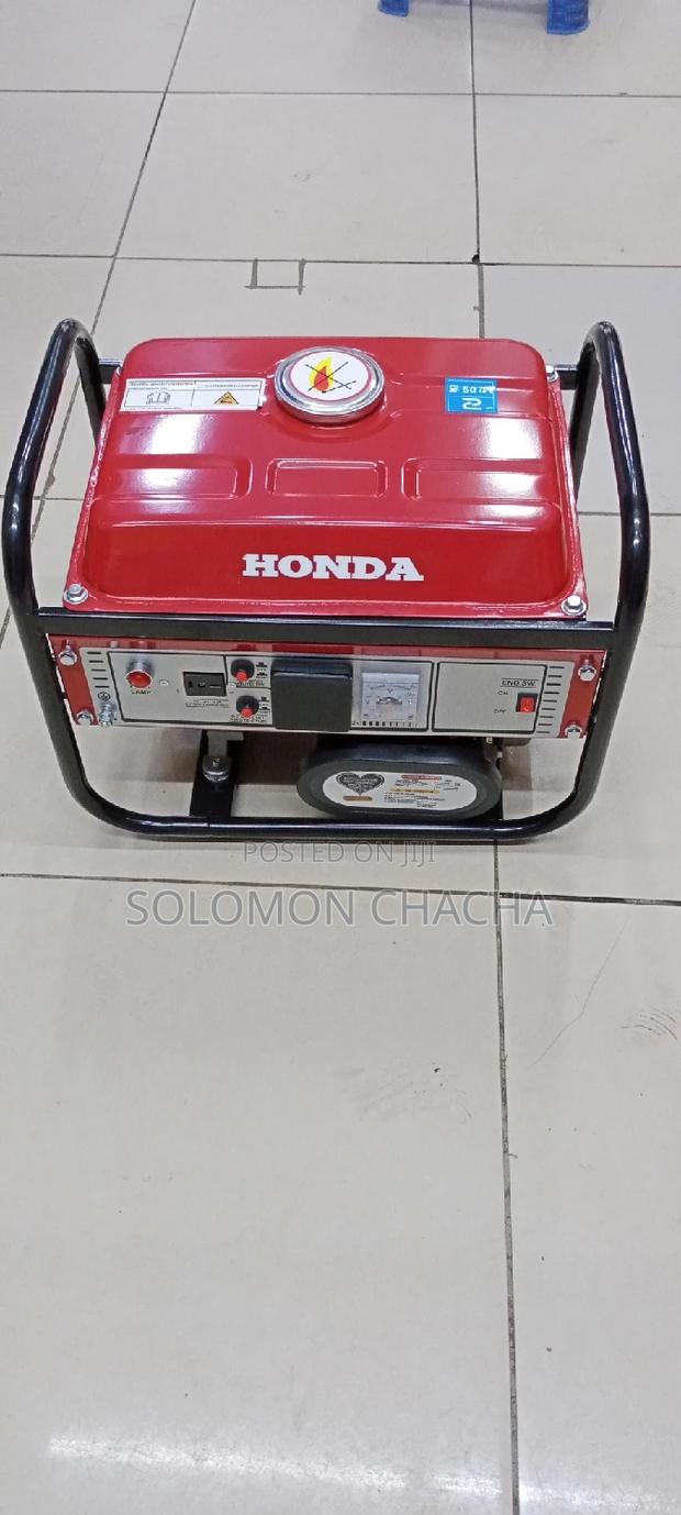 Honda 1.5kva 5.0HP Generator Japan Machine - main view