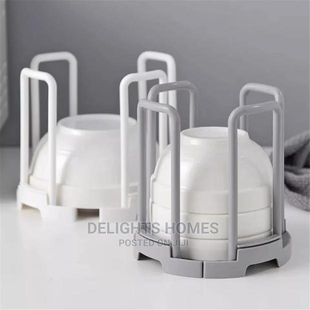 Adjustable Bowl Holder