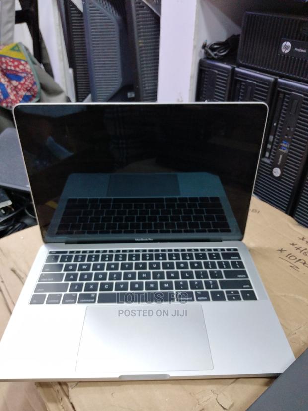 Laptop Apple MacBook Pro 2017 16GB Intel Core I7 SSD 512GB - thumbnail 3