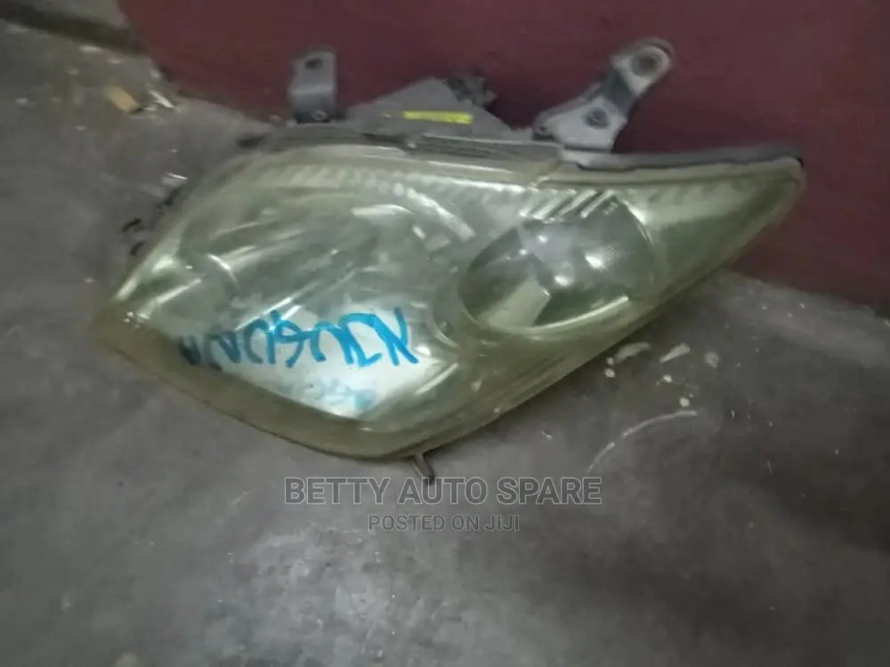 Ist Headlight Xenon