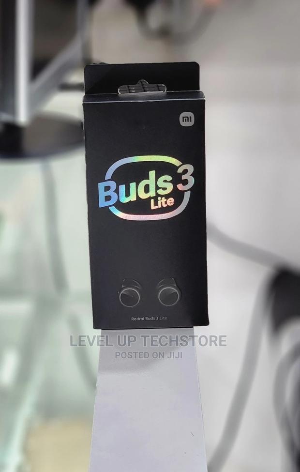 Xiaomi Redmi Buds 3 Lite True Wireless Earbuds
- New