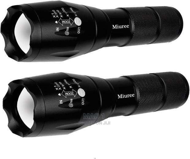 Zoomable Flashlight Metallic Mini - main view
