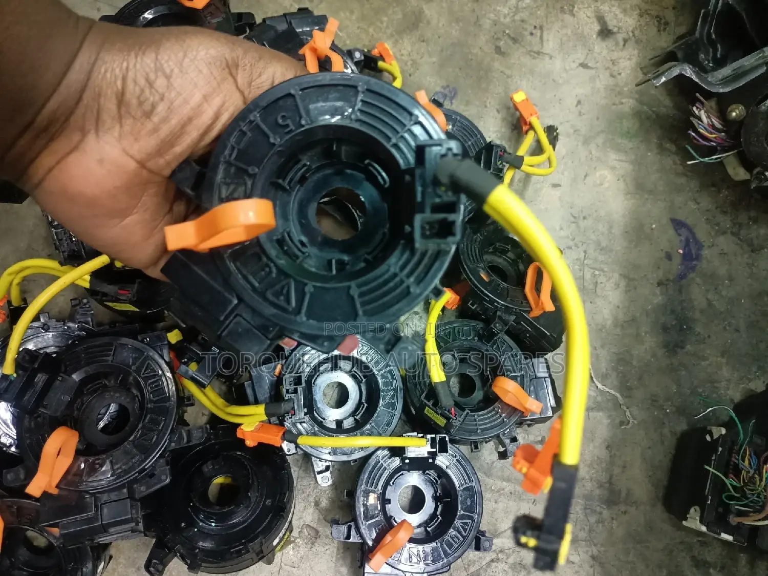 Toyota Hilux/Vigo Spiral Cable