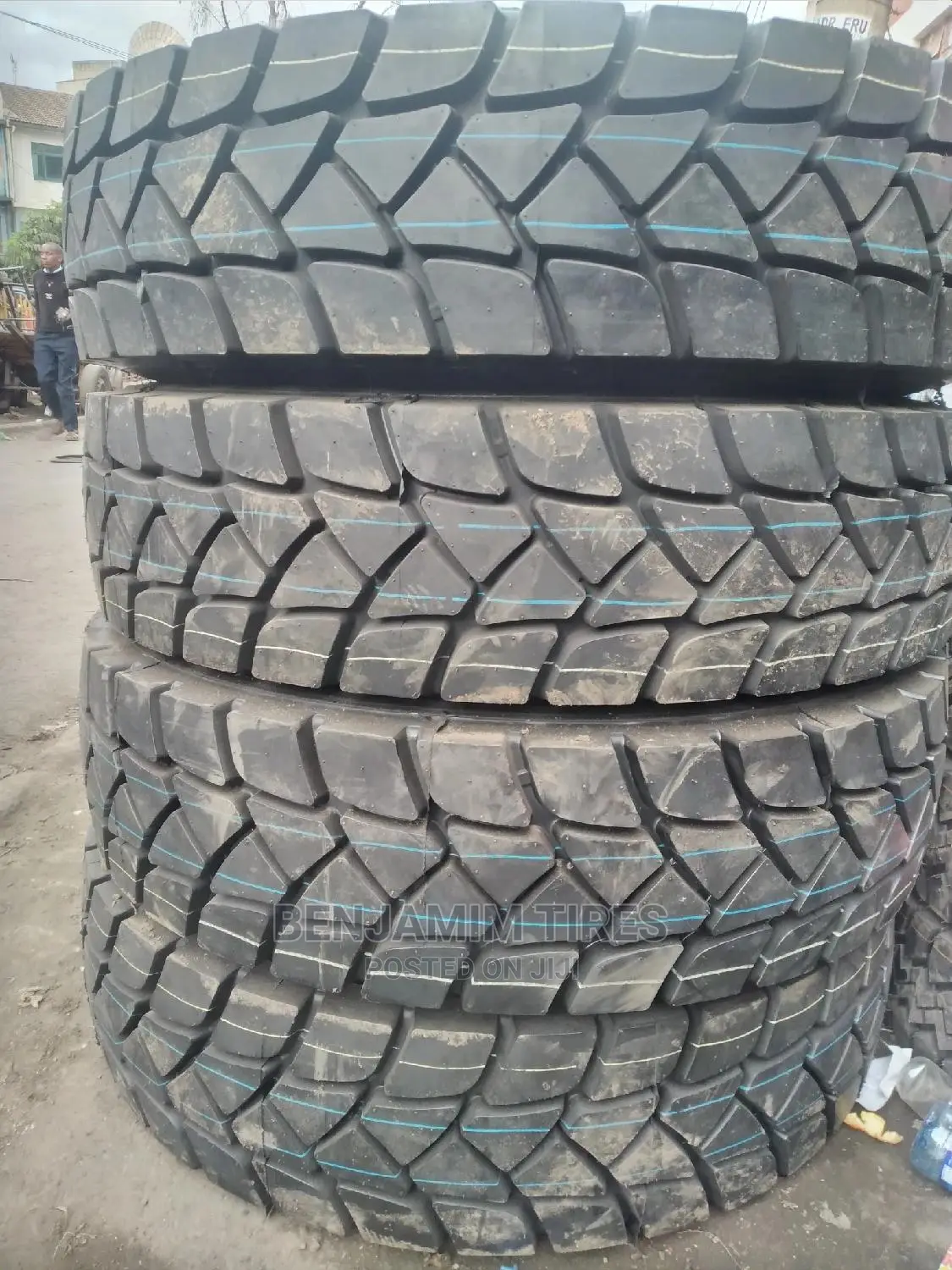 Oynx Tires Sizes 315/80r22.5 20ply Tubeles