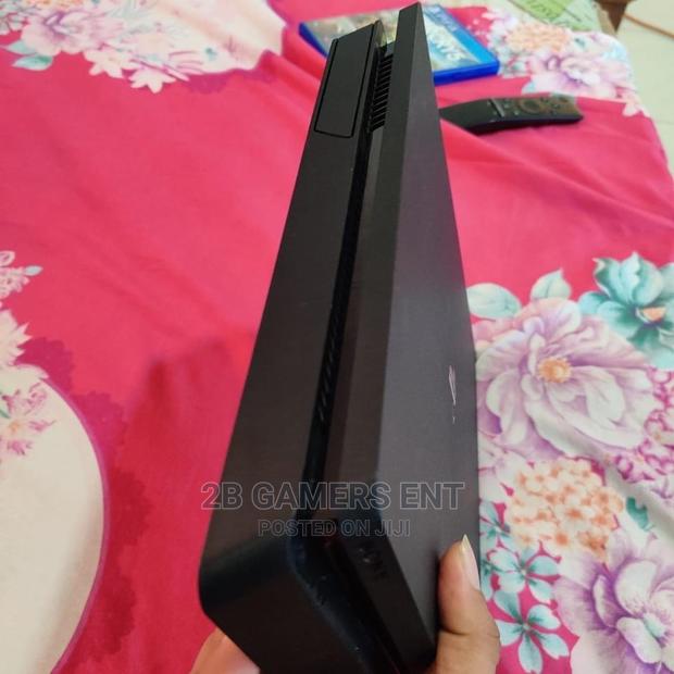 Few Months Used Slim PS4 - thumbnail 4