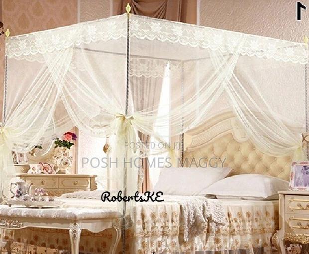 Mosquito Nets - thumbnail 2