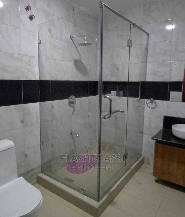 Customized Mordern Shower Cubicles - thumbnail 3