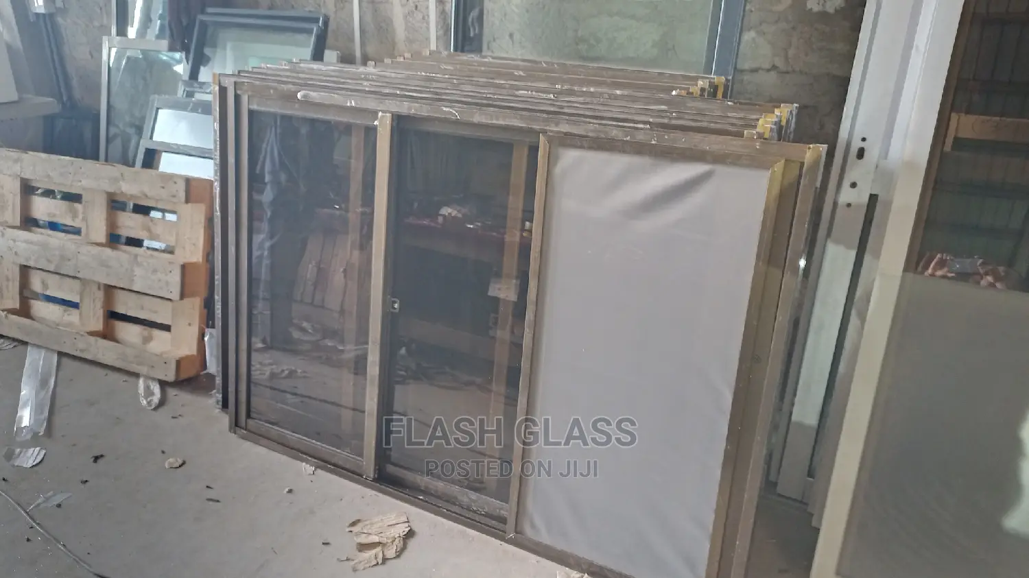 Customized Aluminium Sliding Windows