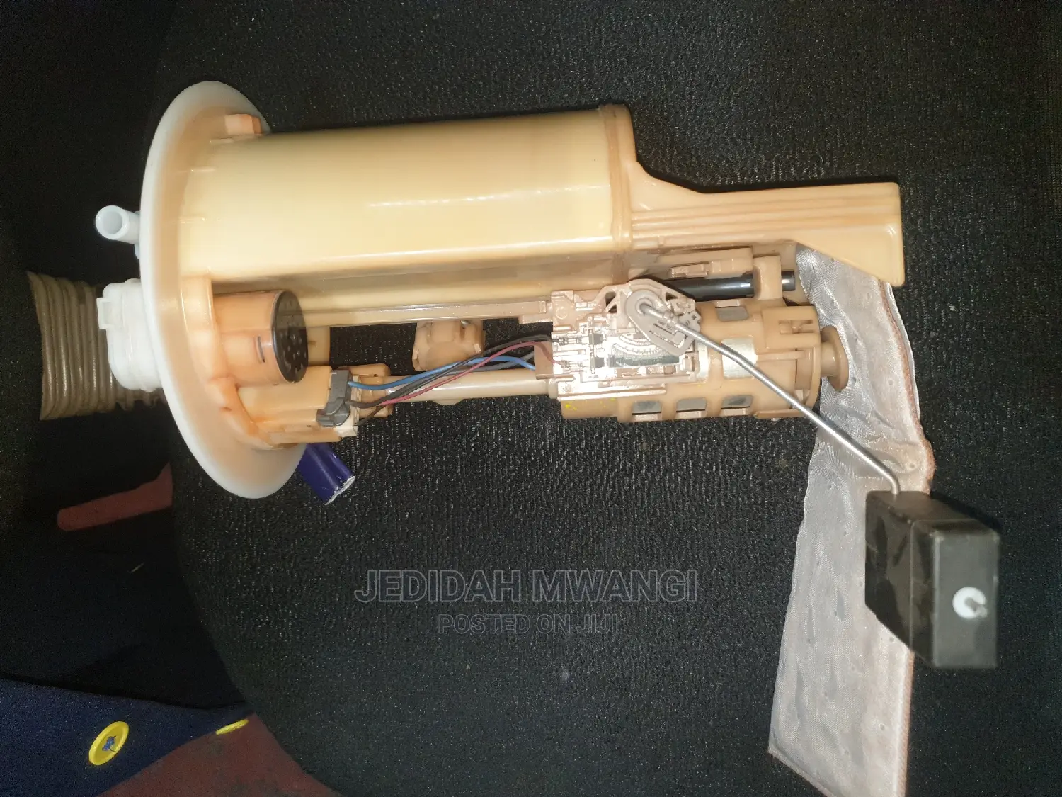 Fuel Pump Toyota Vitz