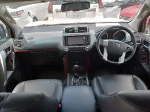 Toyota Land Cruiser Prado 2.8 D-4d 2016 Pearl
