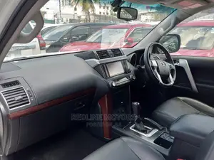 Toyota Land Cruiser Prado 2.8 D-4d 2016 Pearl