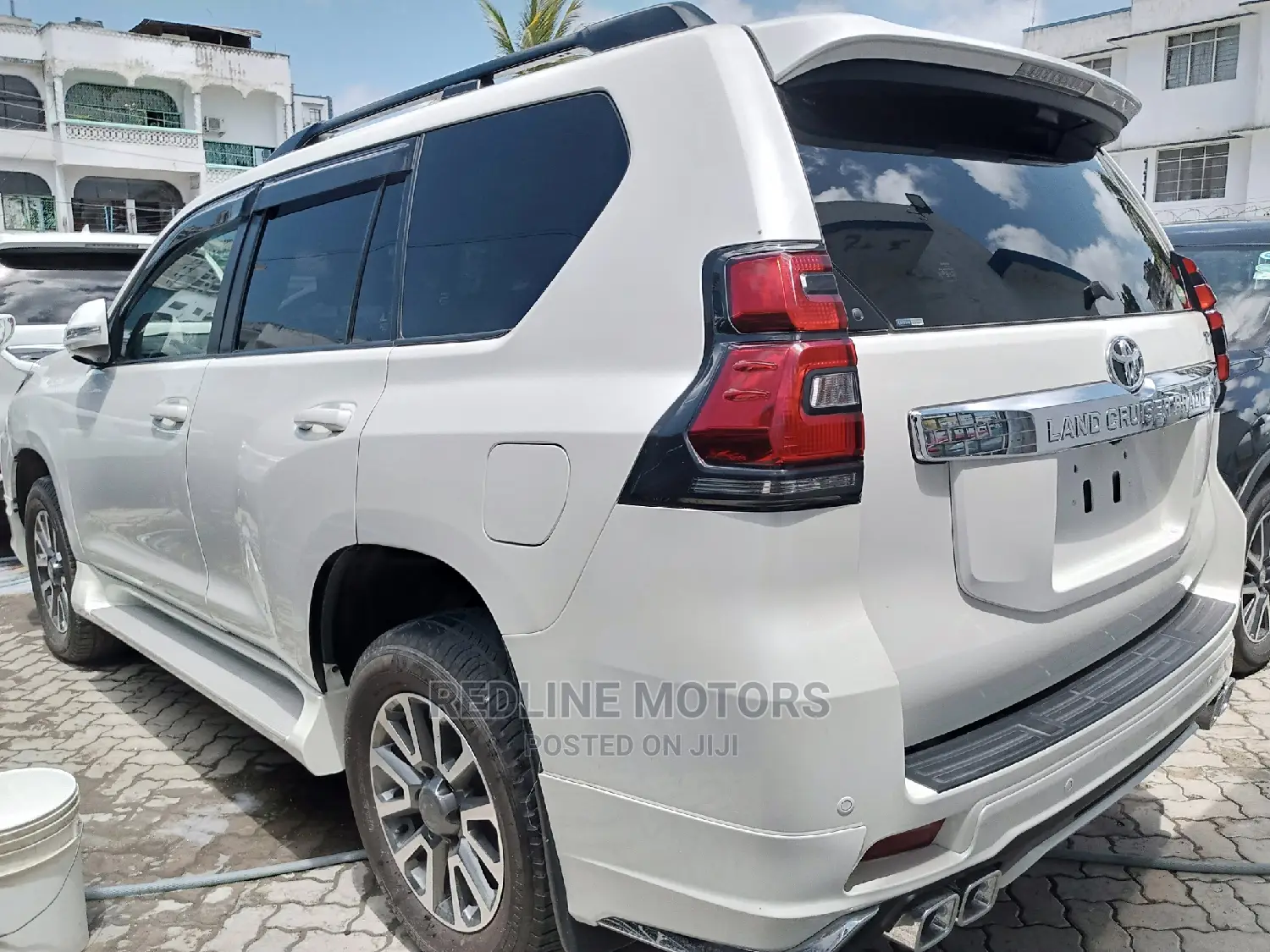 Toyota Land Cruiser Prado 2.8 D-4d 2016 Pearl