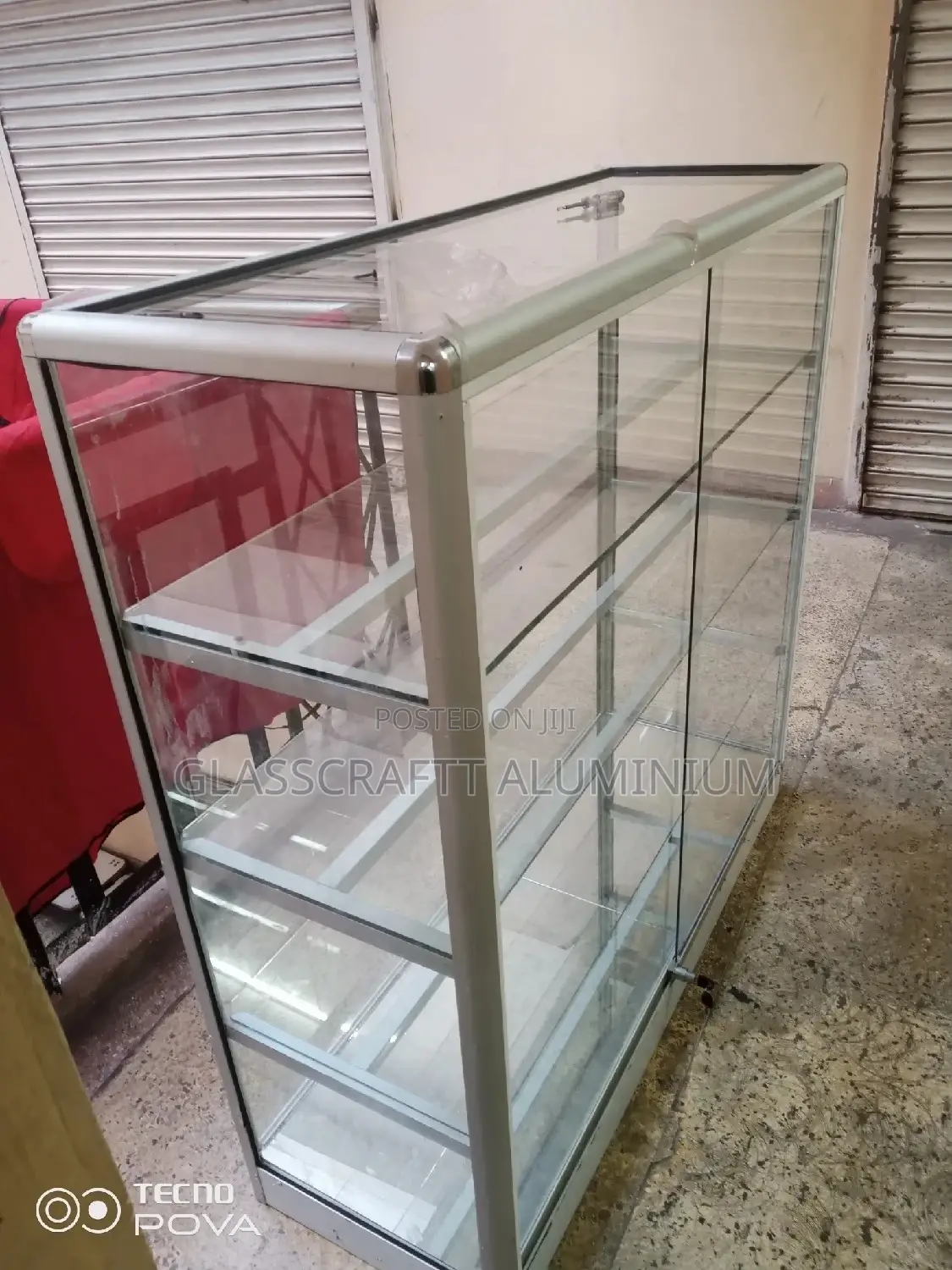 Clear Showcase