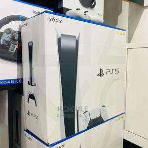 Sony PS5 Standard (New) - main view