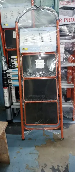 Steel 4 Steps House Hold Ladder