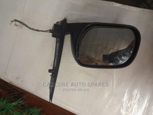 Ractis 2005 to 2010 Side Mirror With Indicator - thumbnail 2