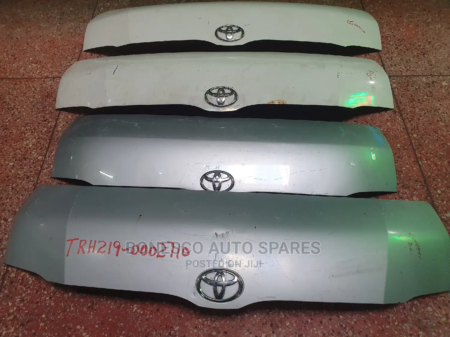 Toyota Hiace 7L Amd 9L Bonnets Available