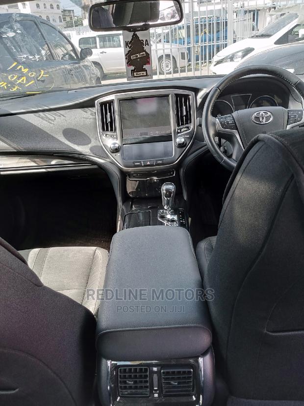 Toyota Crown 2016 Matt Black - thumbnail 6