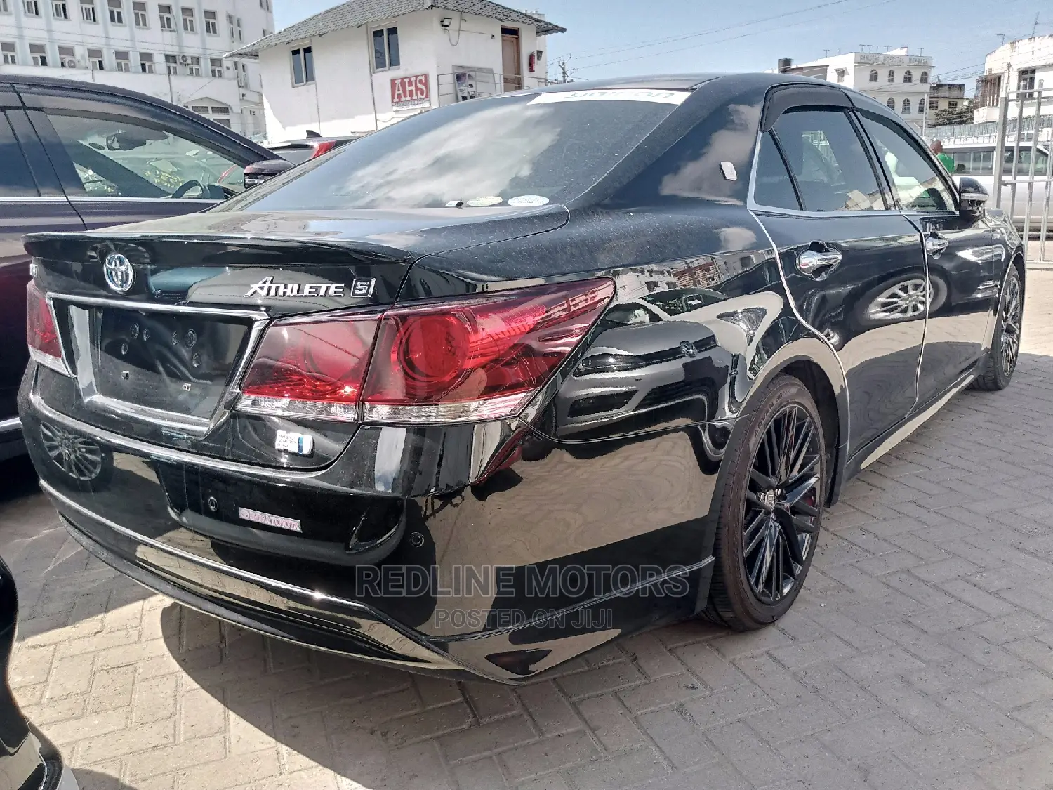 Toyota Crown 2016 Matt Black