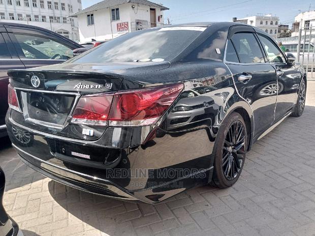 Toyota Crown 2016 Matt Black - thumbnail 9