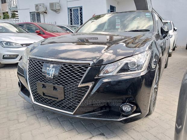 Toyota Crown 2016 Matt Black - thumbnail 3