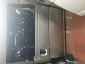 Toyota Hiace Shark 5L Sliding Door