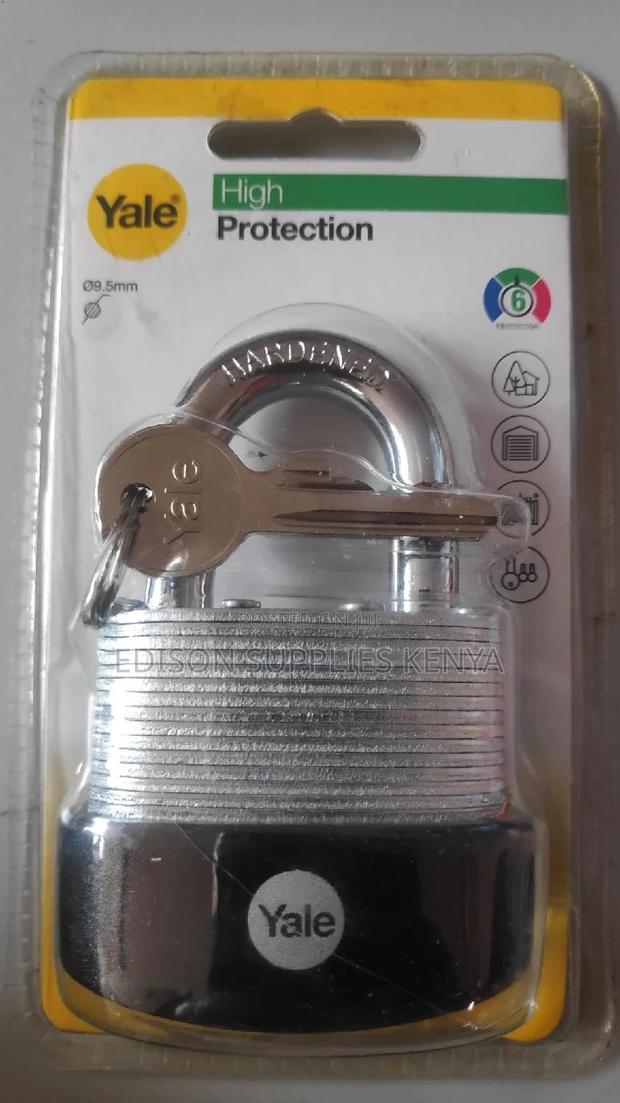 Yale Padlock High Protection Heavy Duty Padlock - 3 Keys
