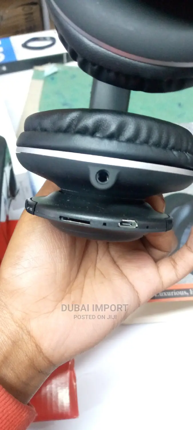 JBL Everest Wireless Headphones