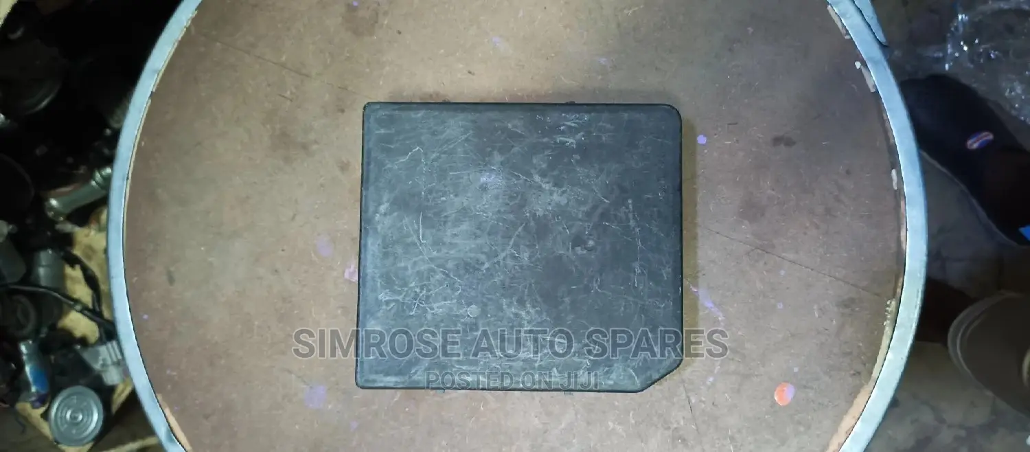 Nissan Fusebox