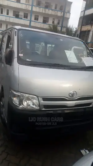 New Toyota HiAce 2012 Silver