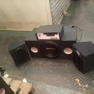 Starndard Hometheatre.
