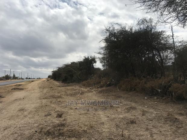 2 Acre Machakos Juction on Tarmac - thumbnail 3