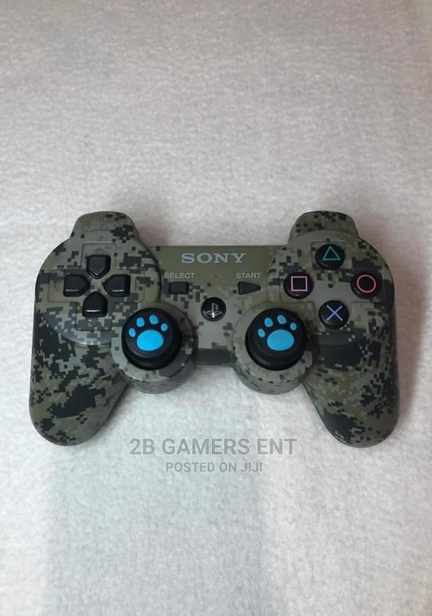 Ps3 Chipped Slim Console - thumbnail 3