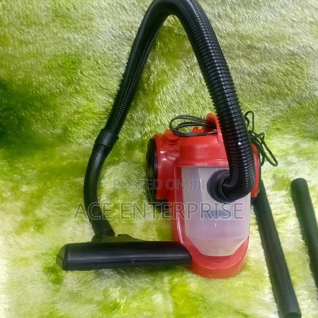 Vacuum Cleaner