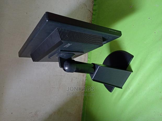 IBM Thinkvision L171p LCD Screen - thumbnail 4