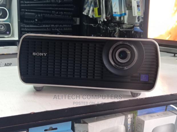 Sony Vpl-Ex175 Projector - main view