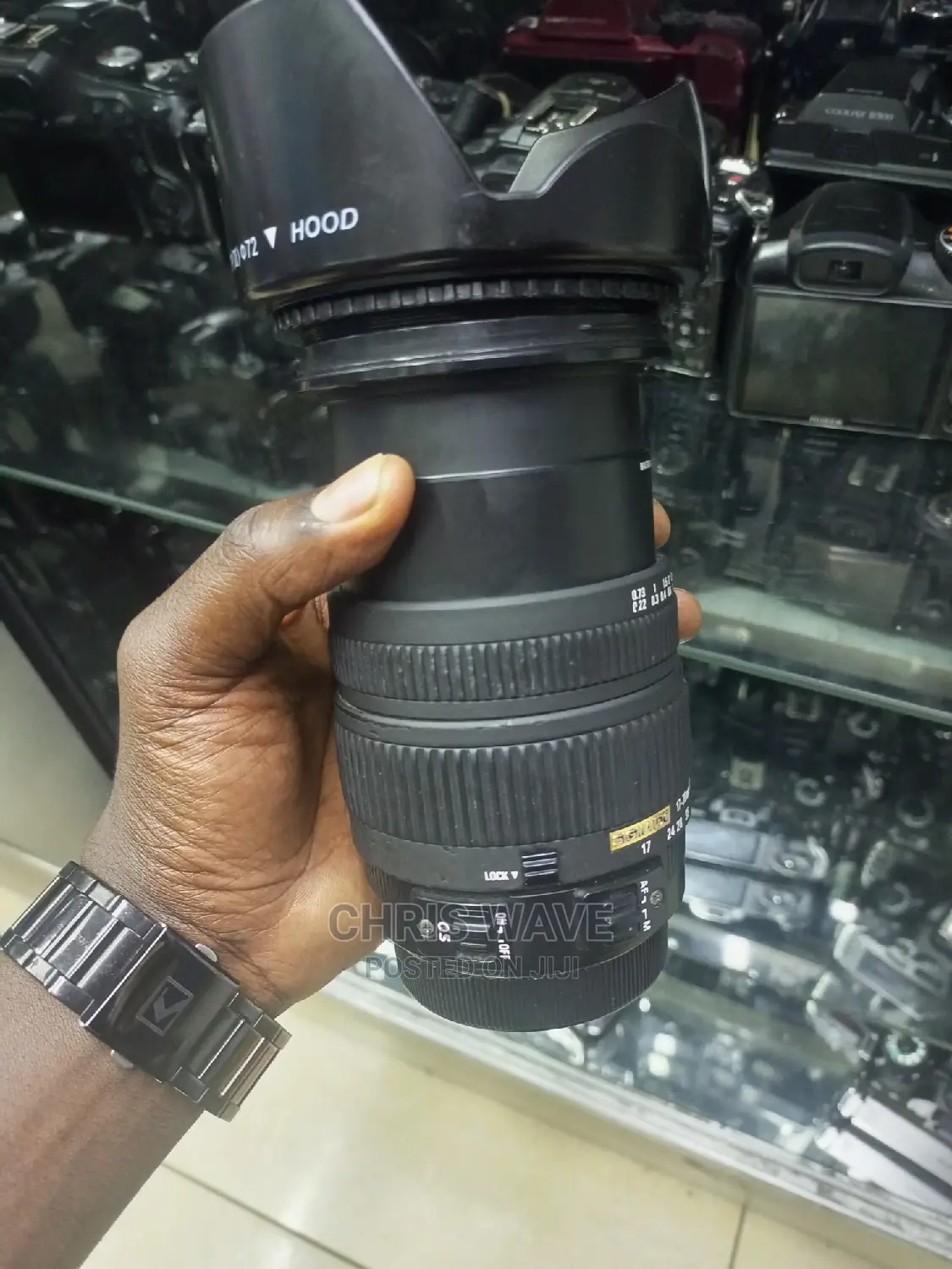 Canon 17-70mm F2.8 Wide