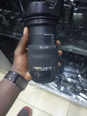 Canon 17-70mm F2.8 Wide