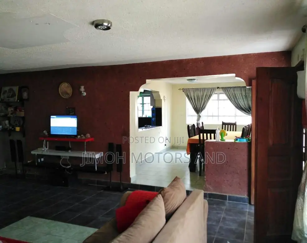 4bdrm Bungalow in Mihang'O, Parklands/Highridge for Sale