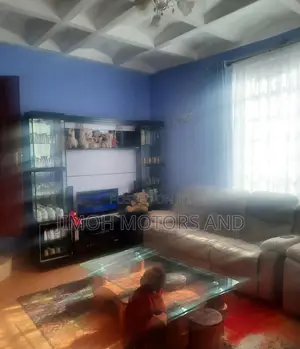 4bdrm Bungalow in Parklands/Highridge for Sale