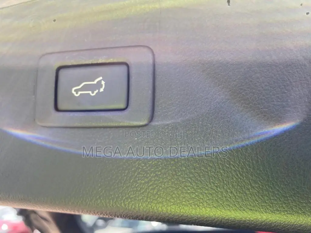 Subaru Outback 2.5i Limited AWD 2018 Blue