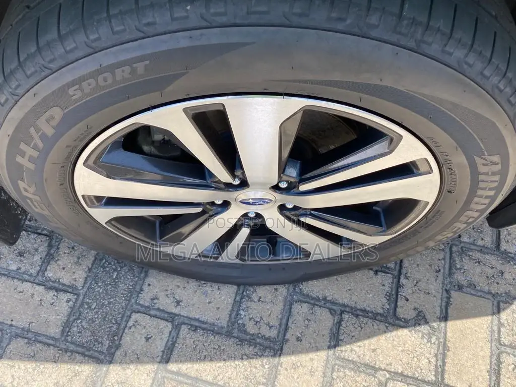 Subaru Outback 2.5i Limited AWD 2018 Blue