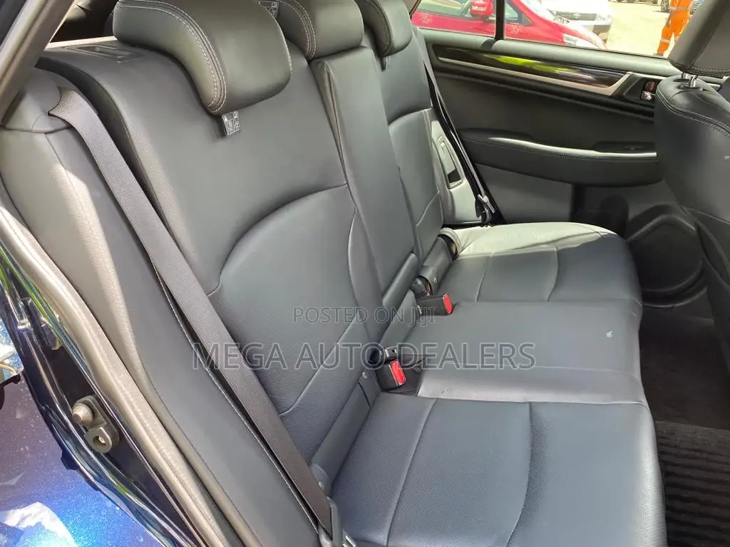 Subaru Outback 2.5i Limited AWD 2018 Blue