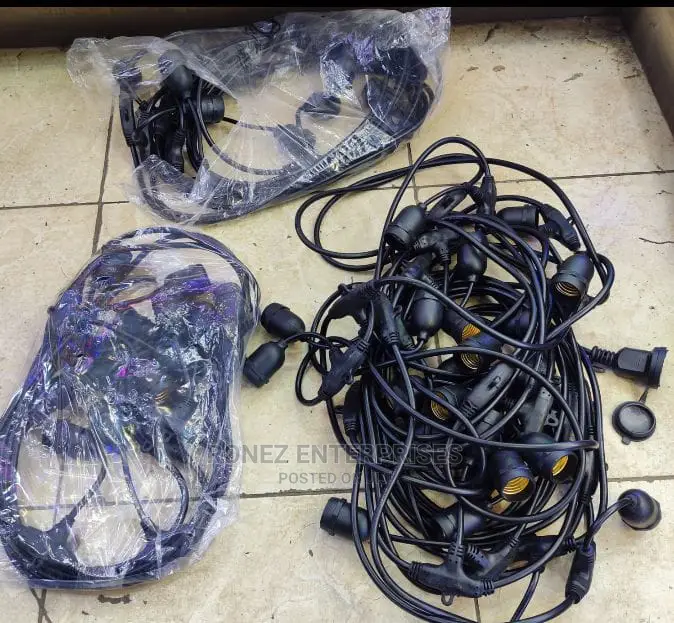 String Lights 10mtrs for 20 Bulbs,