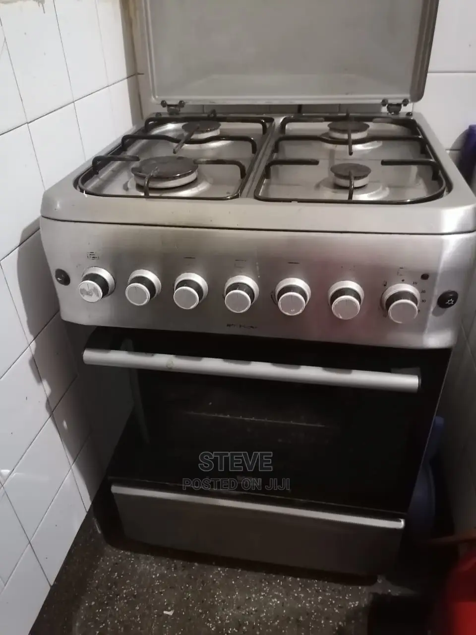Von Standing 60x60 Cooker 4gas Burner Elecbaking Oven/Grill