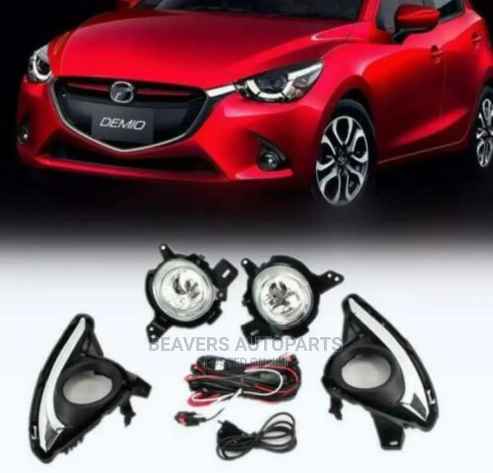 Mazda 2 Demio 2015 Foglights