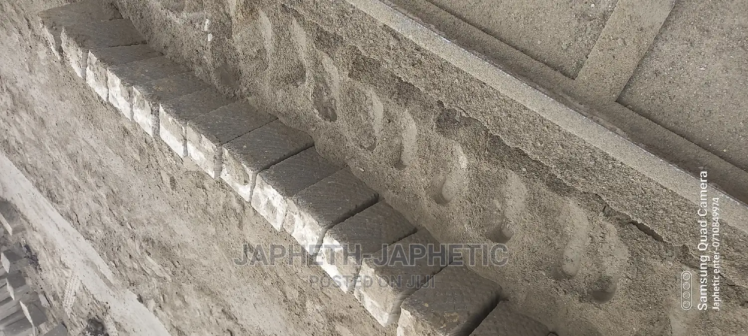 Machine Cut Stones Mawe,Ndarugo
